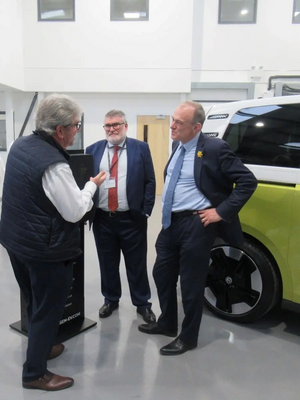 Mayor Dave and Sir Ed Davey visit Evios