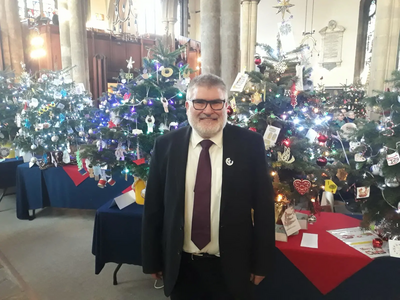 Mayor Dave Hodgson at the 2019 Bedford Christmas Tree Festival