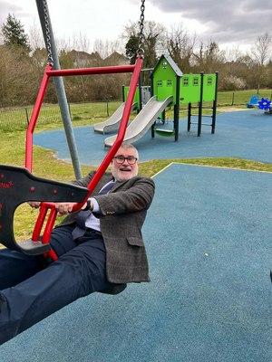 Mayor Dave visits Bromham play area