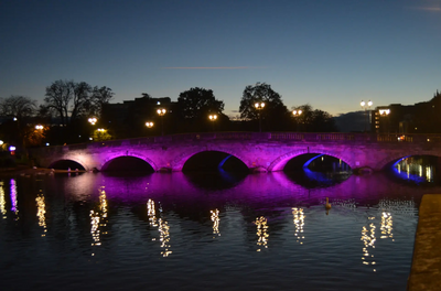 Bedford Town Bridge Lit in pink and blue to Mark Baby Loss Awareness Week