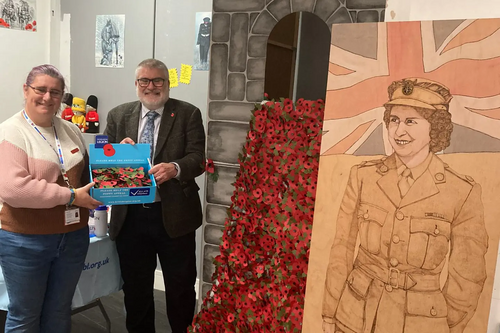 Mayor Dave at the Poppy Shop - November 2022