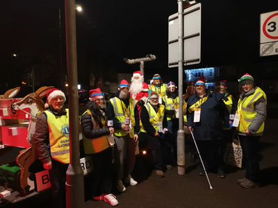 Mayor Dave Hodgson fundraising with Bedford Lions and Sight Concern Bedfordshire