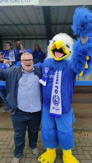 Mayor Dave with Eyrie Eagle