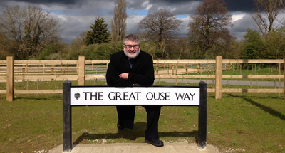 Mayor Dave Hodgson with The Great Ouse Way Road Sign