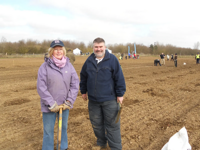 Dave Hodgson with Kingsbrook Councillor Anita Gerard at the Bedford River Valley Park Tree Planting Event