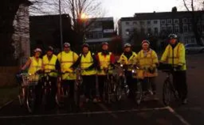 Mayor Dave Hodgson, Cllr David Sawyer and other Safer Cycling in De Parys Participants