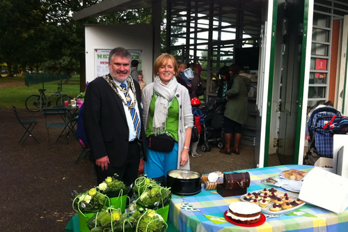 Dave Hodgson with Emma Garrett of Kiosk at the Park during Macmillan Coffee Morning