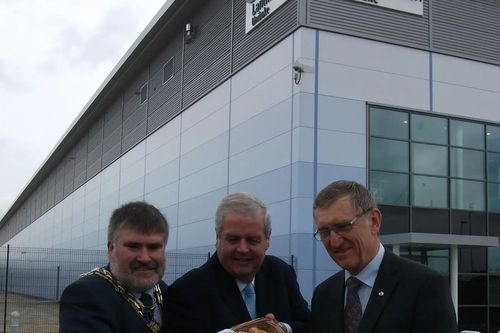 Dave Hodgson marks the opening of the new Lantmännen Unibake bakery in Bedford with Graham Wright, Operations & Technical Director at Lantmännen Unibake UK Ltd and Thomas Boden, Chairman of Lantmännen Group