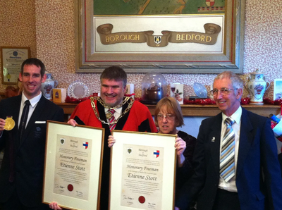 Mayor Dave Hodgson with Etienne Stott and his Parents at the Ceremony Marking the Award of the Honour of Honorary Freeman of Bedford Borough