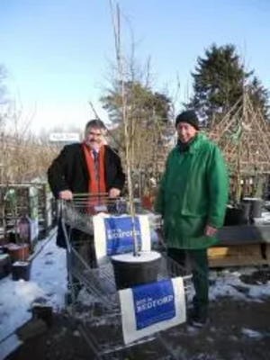 Dave Hodgson at Podington Garden Centre for launch of the Buy in Bedford campaign