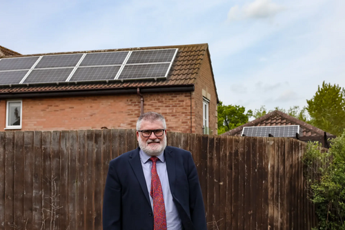 Mayor Dave Hodgson Announces Solar Panel Scheme