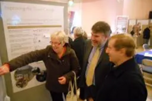 Dave Hodgson discussing Town Centre Plans with Local residents