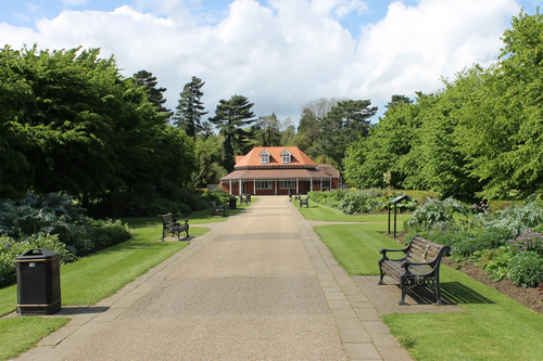 Bedford Park Cafe building