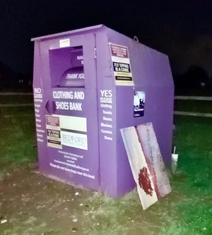 Clothing and show bank fly-tipping