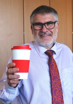 Mayor Dave Hodgson with a Reusable Cup