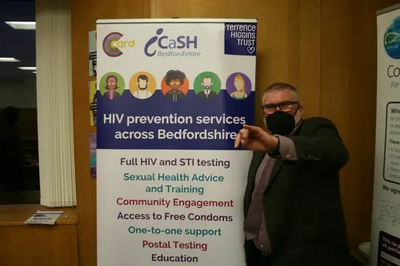 Mayor Dave Hodgson having a HIV Test