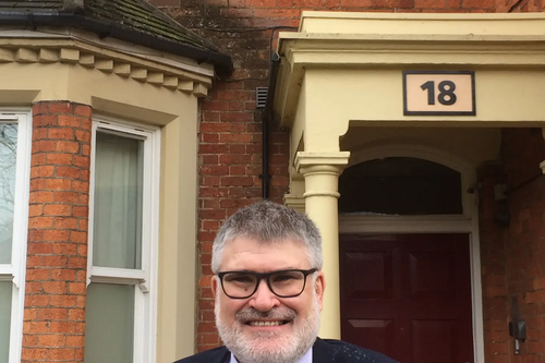 Mayor Dave Hodgson with the plaque commemorating the former Bedford home of Joshua and Hester Hawkins