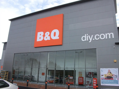 Bedford Borough's newly-opened B & Q Store, by Kempston Interchange