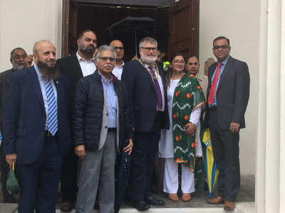 Mayor Dave Hodgson joining Pakistan Independence Day Celebrations in Bedford