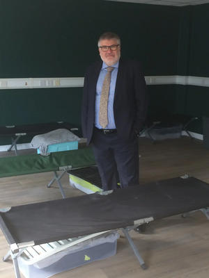 Mayor Dave Hodgson visits the 'Somewhere Safe to Stay' Hub