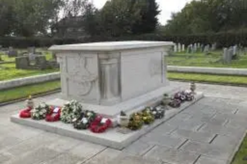 Memorial in Cardington to the 48 people who died in the R101 Airship Crash in 1930