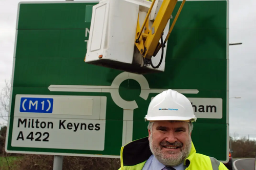 Dave Hodgson on site as A428 signage to M1 is amended